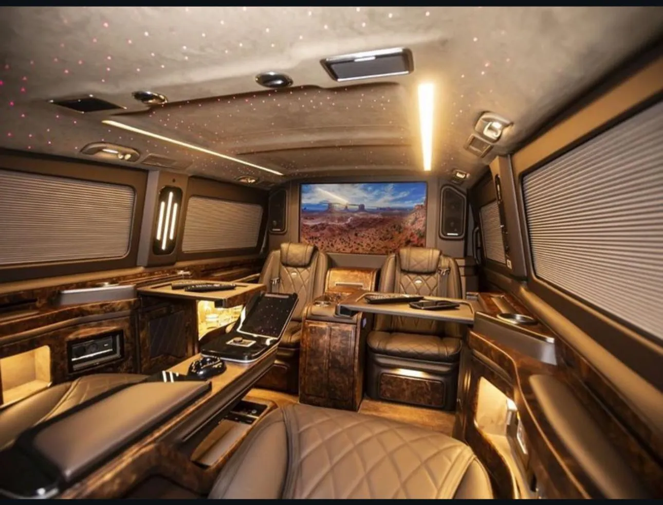 Zeus VIP Transfer vito iç mekan